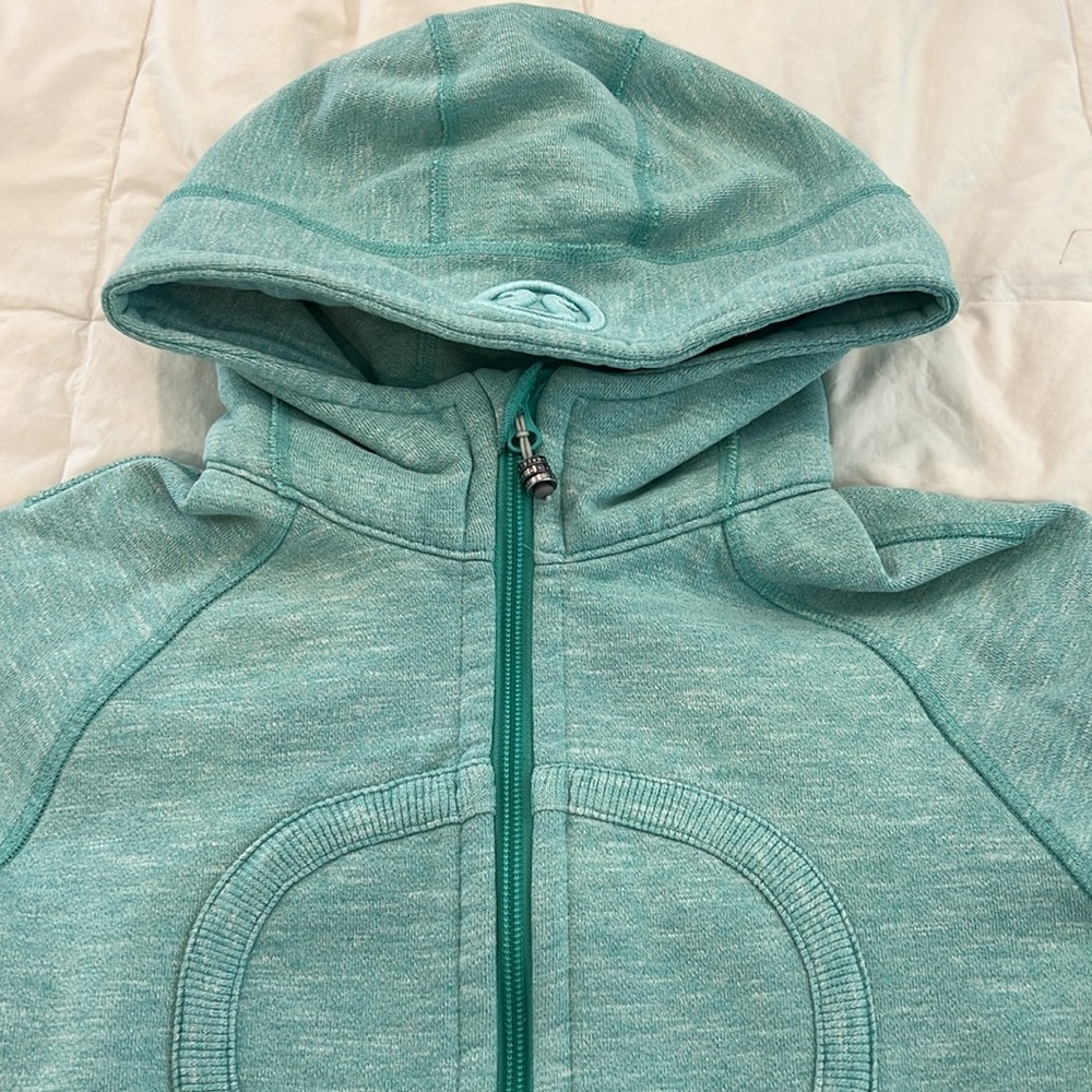 Lululemon 🍋 Size 4 - Picture 2 of 5